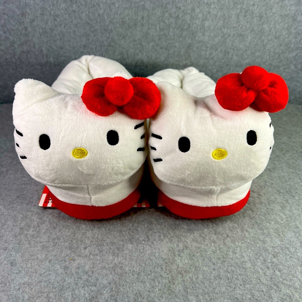 HELLO KITTY Plush Slippers Women’s Size 9-10 (L-XL) Red/White (NEW)